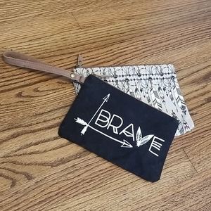 Donating 1/6/2024 Double bag boho wristlet
